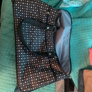 Thirty-One rolling duffel bag